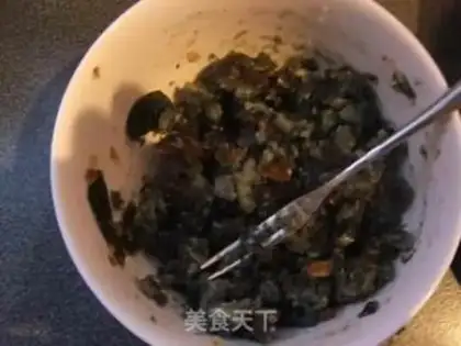 Make congee with pork and century step 3