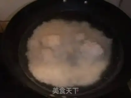 Make congee with pork and century step 5