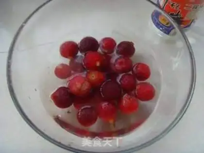Make Home-made bayberry wine step 1