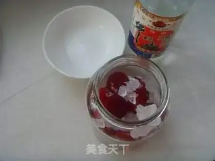 Make Home-made bayberry wine step 2