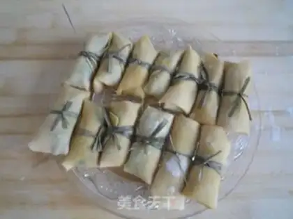 Make Thousand Spring Rolls step 11
