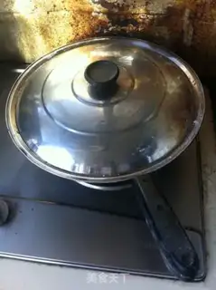 Make pan-fried bun stuffed with step 28