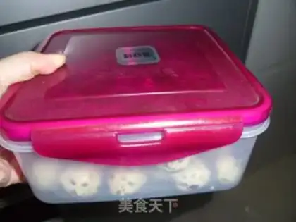 Make Quail eggs in tomato sauce step 2