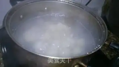 Make Fresh meat glutinous rice balls step 8
