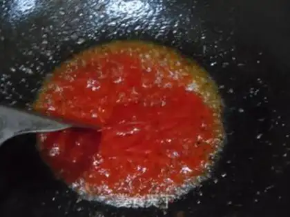 Make Quail eggs in tomato sauce step 6
