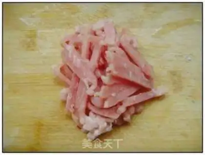 Make Fragrant fried noodles slices step 3
