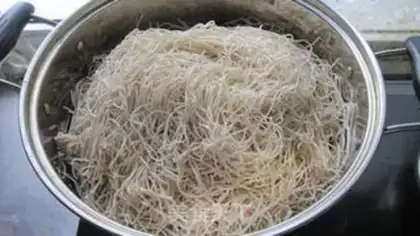 Make Vegetarian noodles step 1
