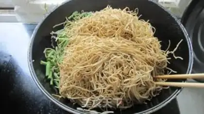 Make Vegetarian noodles step 5