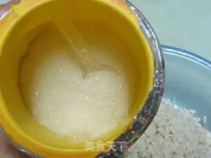 Make Jiaxing fresh meat rice dumplings step 10