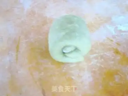 Make Oil-free matcha sesame steak bun step 5
