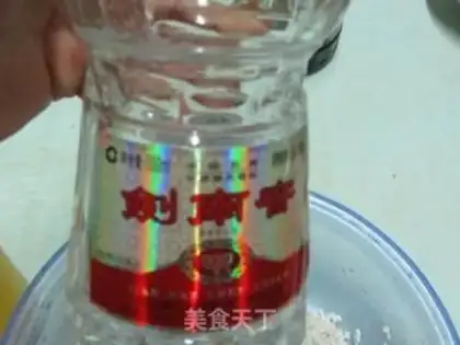 Make Jiaxing fresh meat rice dumplings step 12
