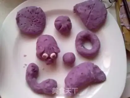 Make Purple sweet potato glutinous rice meatballs step 4