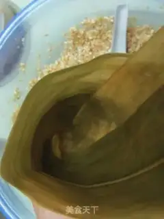 Make Jiaxing fresh meat rice dumplings step 15