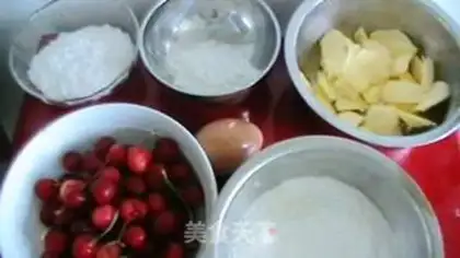 Make Strawberry jam and cherry pie step 0