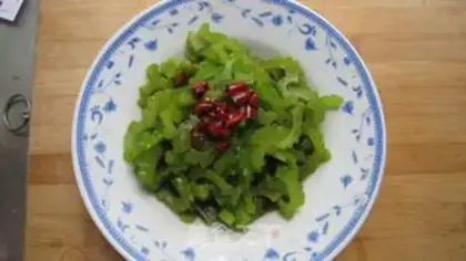 Make Green cold balsam pear step 2