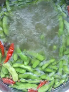 Make Boiled edamame step 3
