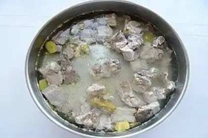 Make Chicken feather vegetable ribs soup step 3