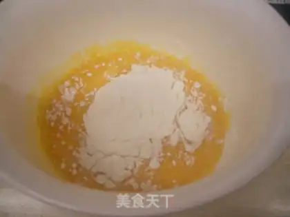 Make Mushroom egg cake step 2