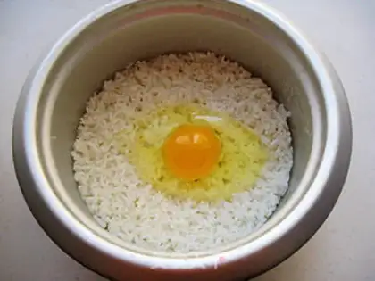 Make egg fried rice step 0