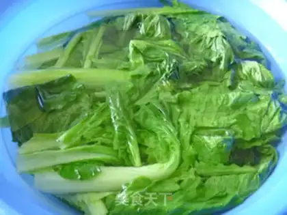 Make Coarse grains and cabbage pasted with cakes step 5