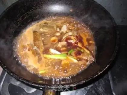 Make Small yellow croaker in tomato sauce step 5