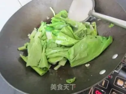Make Frankincense beef noodles step 2