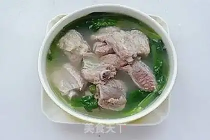 Make Chicken feather vegetable ribs soup step 7
