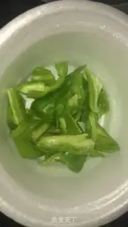 Make stir-fried duck heart with rice bamboo step 4
