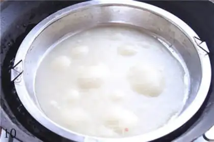 Make Shaanxi authentic sesame sauce cold rice noodles step 9