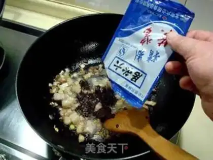 Make stir-fried three dices with soy sauce step 2