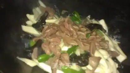Make stir-fried duck heart with rice bamboo step 10