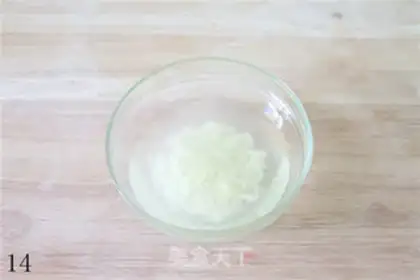 Make Shaanxi authentic sesame sauce cold rice noodles step 13