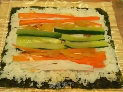 Make Spicy Squid Sushi step 14