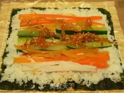 Make Spicy Squid Sushi step 15