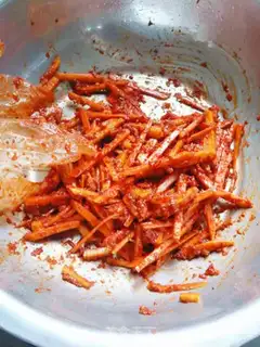 Make spicy cabbage step 4