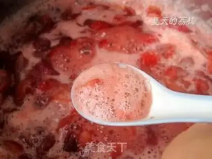 Make strawberry jam step 6