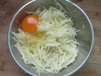 Make Potato omelet step 2