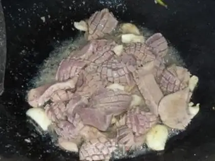 Make Litchi kidney flower step 5