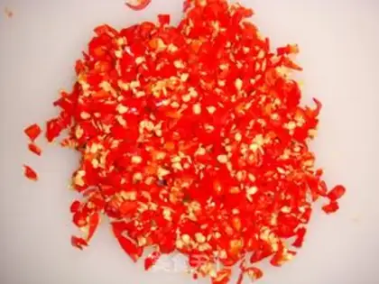 Make Homemade spicy XO sauce step 3