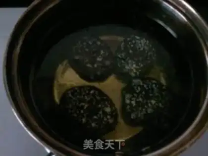Make fried sesame balls step 6
