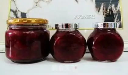Make strawberry jam step 11