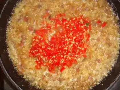 Make Homemade spicy XO sauce step 6