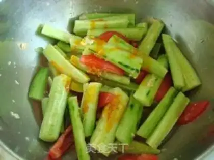Make Shredded Pork Noodles with Vegetables step 12