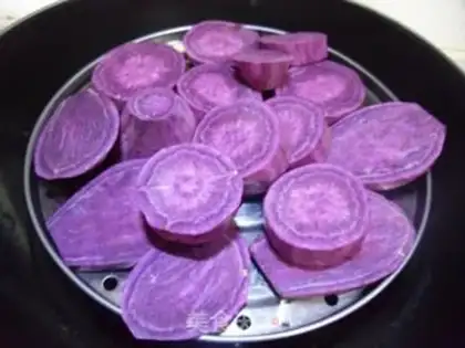 Make Purple sweet potato crystal rice dumplings step 2