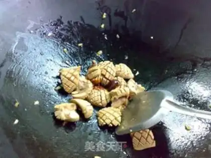 Make stir-fry double flowers step 5