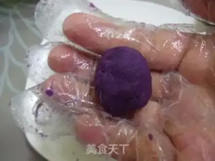 Make Purple sweet potato crystal rice dumplings step 4