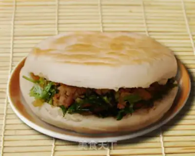 Make Chinese hamburger step 8