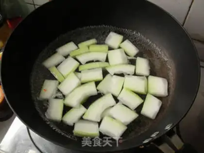 Make Spicy sea rice and white gourd step 2
