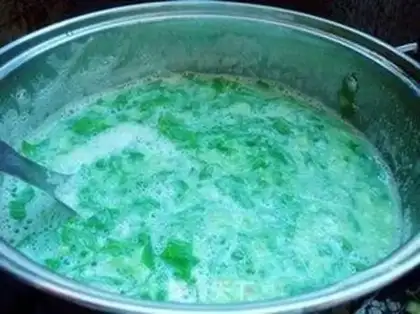 Make edamame and cabbage soup step 4