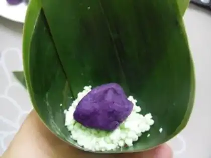 Make Purple sweet potato crystal rice dumplings step 8